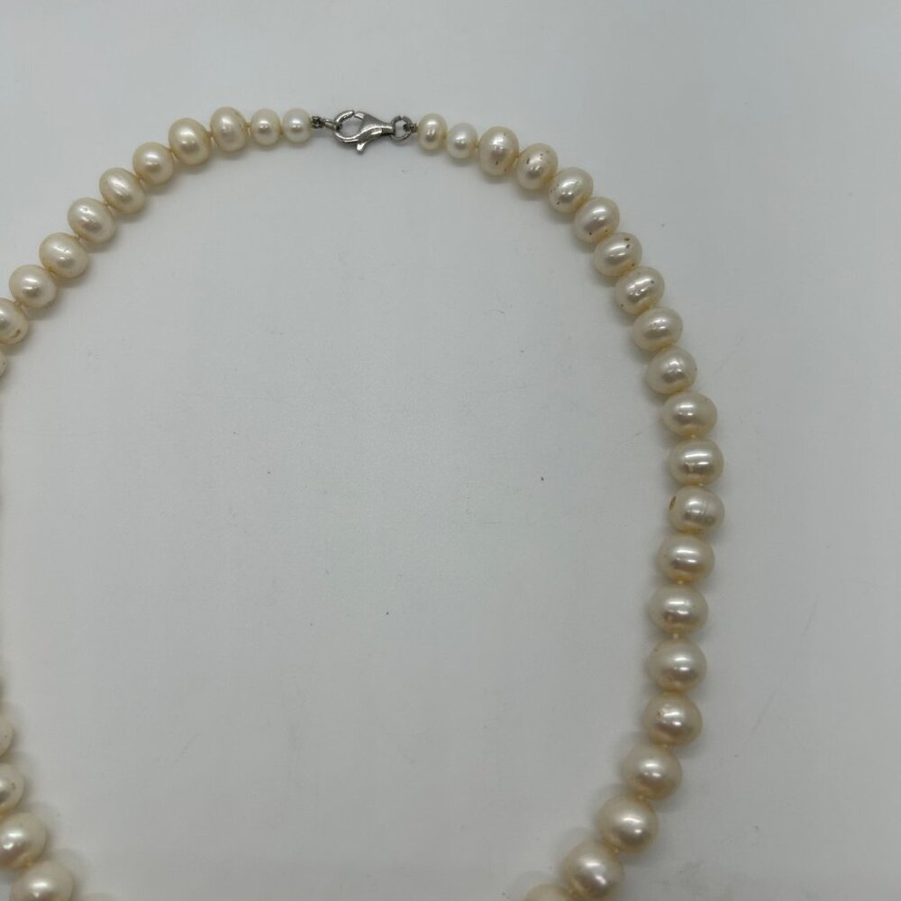 Cultured Pearl Necklace With Sterling Silver Lobster Clasp 18" Freshwater - Picture 5 of 14